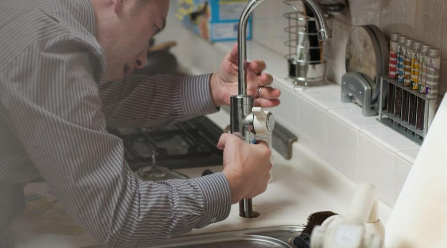 Expert burst pipe repair services in Hooper, NE